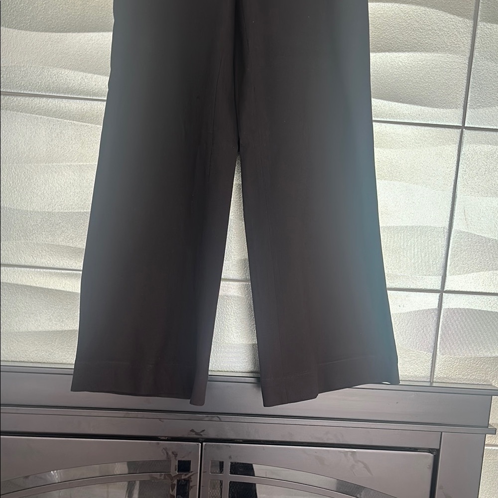 elevenses Black High-Rise Wide-Leg Sailor Pants with Button Detail. - Picture 3 of 9